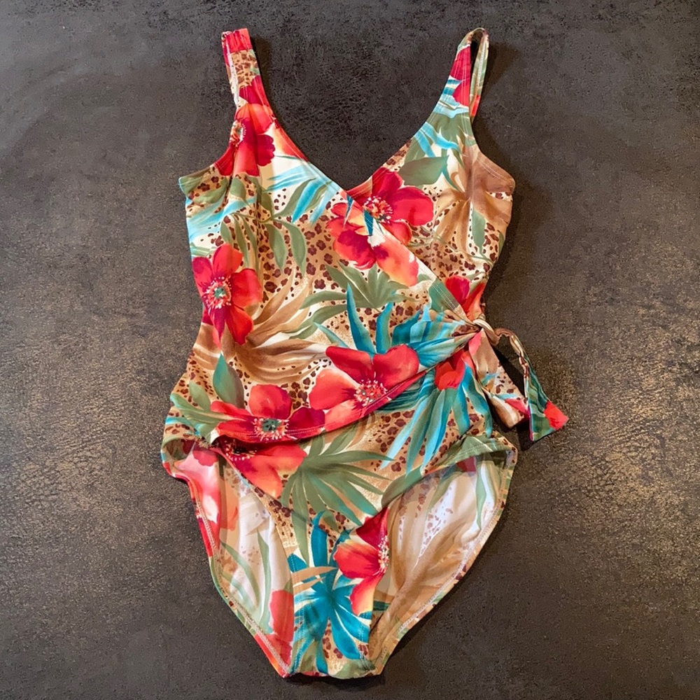Islander One-Piece Bathing Suit